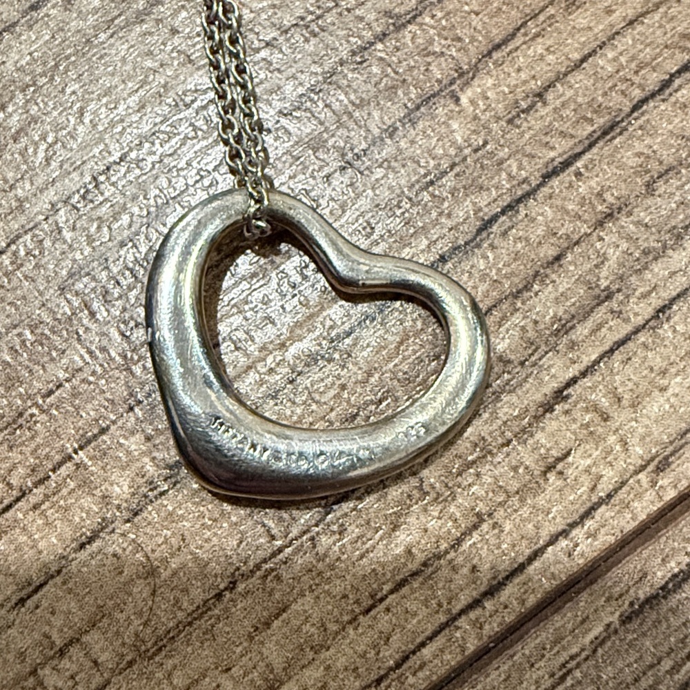 Tiffany & Co. Peretti Open Heart Silver Pendant Necklace - Picture 3 of 4